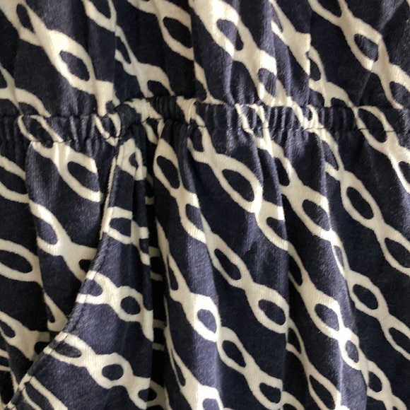 GAP Chainlink Racerback Dress - Picture 6 of 10